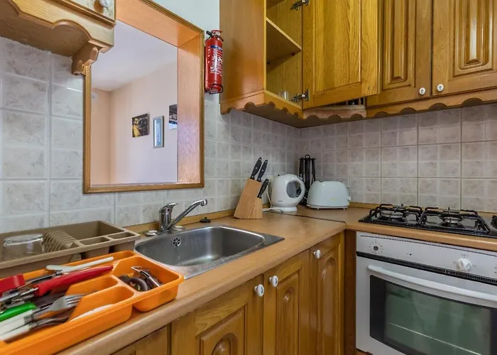 Adorable Seaview Apt At St Paul\'S Bay